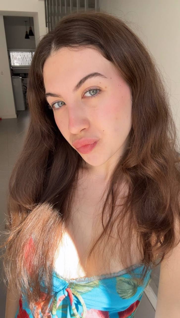 Nude girl Amber in Addis Ababa