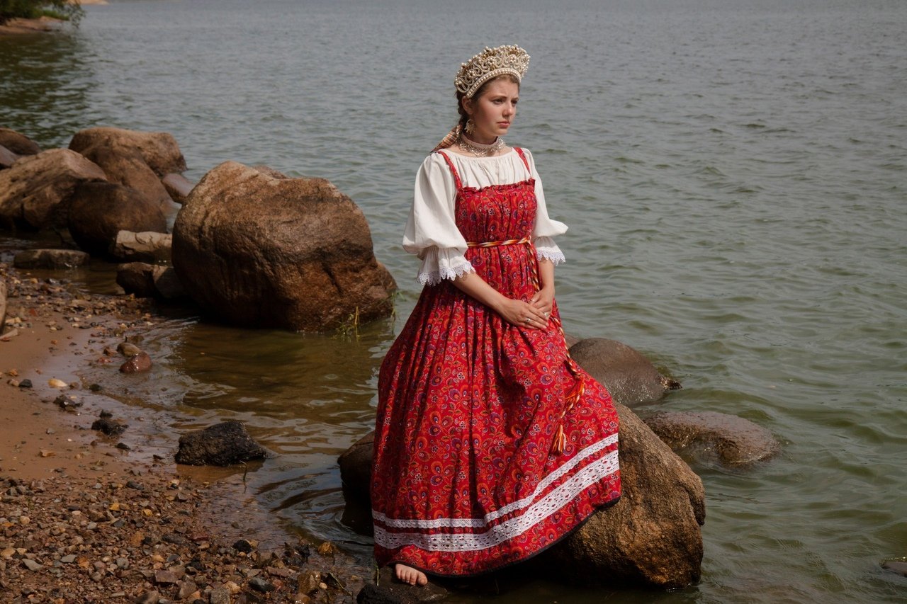 Women in Slavic costumes in Addis Ababa