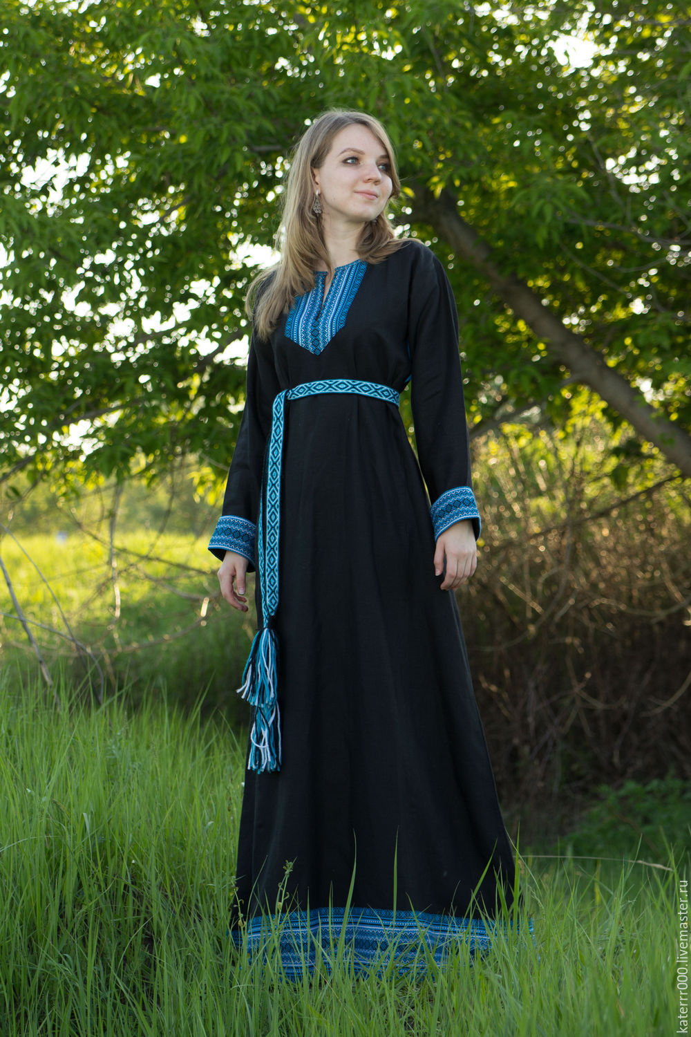 Women in Slavic costumes in Addis Ababa